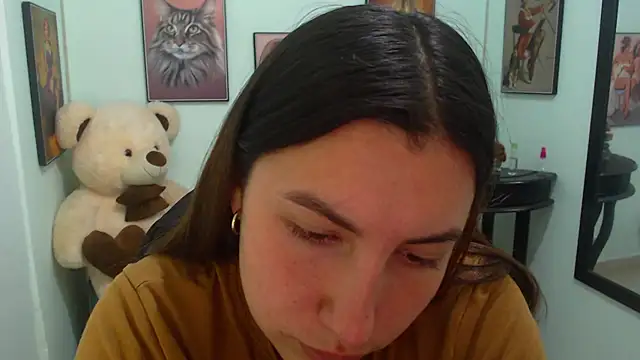 Snapshot of Cristal_erotik chatting on February 20, 2025, 6:57 pm Cristal erotik online show from February 20, 2025, 6:57 pm