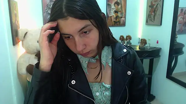 Snapshot of Cristal_erotik chatting on February 24, 2025, 12:37 pm Cristal erotik online show from February 24, 2025, 12:37 pm
