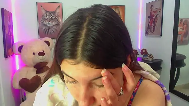 Snapshot of Cristal_erotik chatting on March 4, 2025, 4:30 pm Cristal erotik online show from March 4, 2025, 4:30 pm