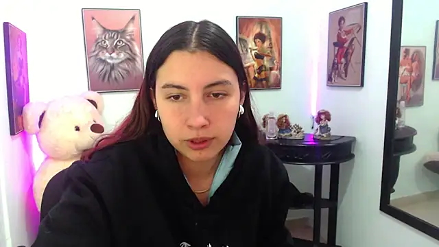 Snapshot of Cristal_erotik chatting on March 12, 2025, 4:13 pm Cristal erotik online show from March 12, 2025, 4:13 pm