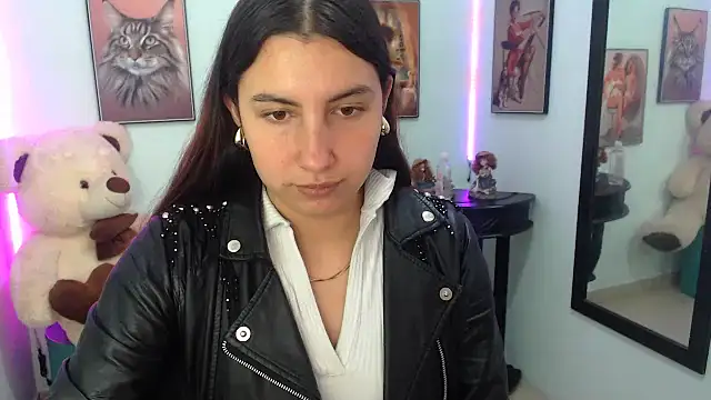 Snapshot of Cristal_erotik chatting on March 13, 2025, 6:12 pm Cristal erotik online show from March 13, 2025, 6:12 pm