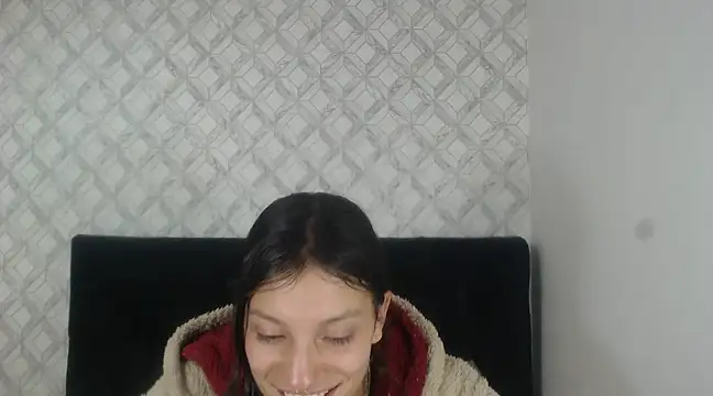 Snapshot of Emma-Wilson chatting on March 3, 2025, 4:47 am Emma-Wilson online show from March 3, 2025, 4:47 am