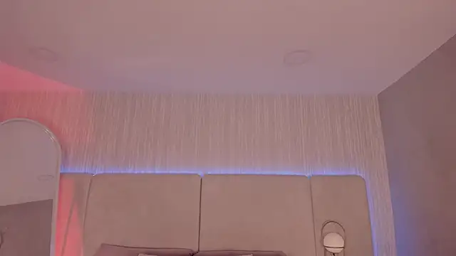 Snapshot of MALENA-ANGEL chatting on October 14, 2025, 8:42 pm MALENA-ANGEL online show from October 14, 2025, 8:42 pm