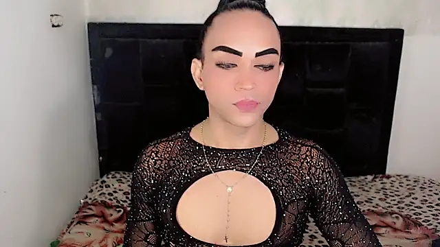 Michell Queen online show from May 1, 2026, 10:25 pm
