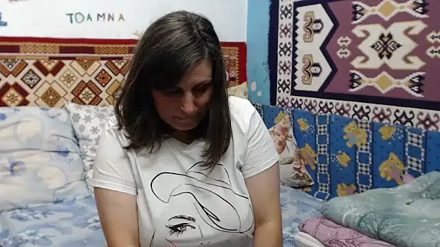 AdelineBlueEyes online show from October 1, 2025, 11:27 am