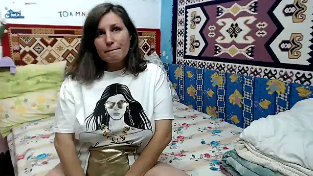 AdelineBlueEyes online show from October 12, 2025, 9:52 am