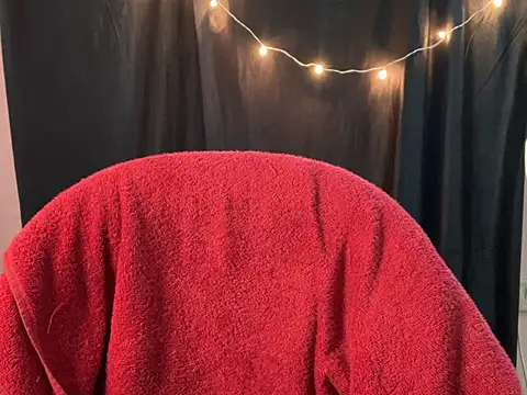 Sexy trisha  7 online show from January 2, 2025, 10:22 pm