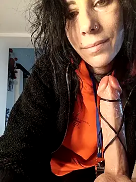 freyamoret online show from December 2, 2024, 3:14 pm