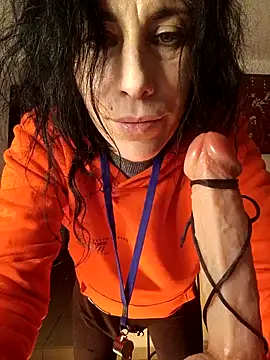 freyamoret online show from December 2, 2024, 6:21 pm