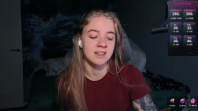 candy maggie online show from November 30, 2025, 1:59 pm