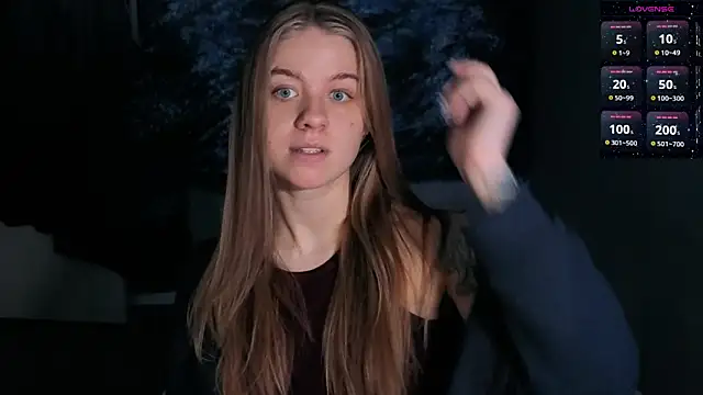 Snapshot of candy_maggie chatting on February 17, 2026, 2:02 pm candy maggie online show from February 17, 2026, 2:02 pm