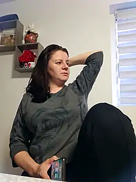 KristenVega online show from March 20, 2025, 4:31 pm