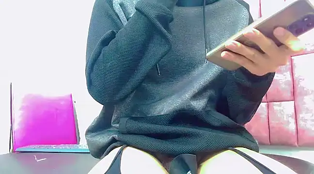 Snapshot of Sr_BonnyEthan chatting on January 30, 2025, 1:53 pm Sr BonnyEthan online show from January 30, 2025, 1:53 pm