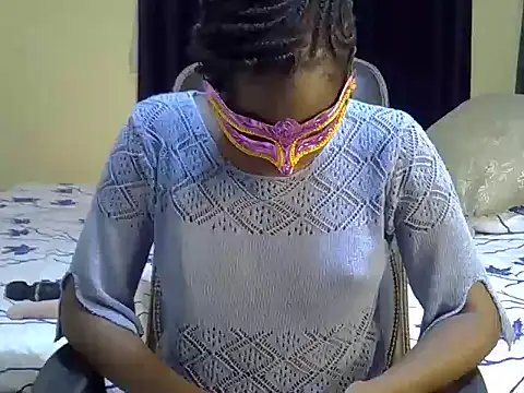 Snapshot of QueenJelly_Sexy chatting on September 18, 2025, 3:36 pm QueenJelly Sexy online show from September 18, 2025, 3:36 pm