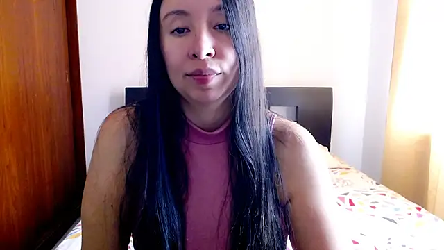emely sexx20 online show from December 17, 2024, 2:44 pm