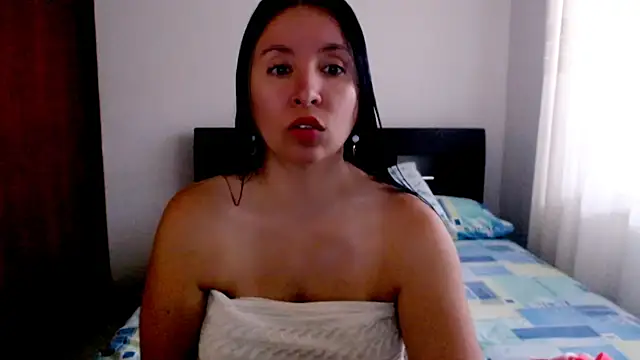 emely sexx20 online show from January 22, 2025, 4:23 pm