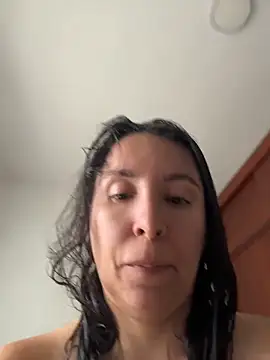 emely sexx20 online show from May 3, 2026, 3:51 pm