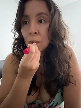 emely sexx20 online show from July 11, 2026, 10:55 pm