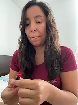 emely sexx20 online show from July 16, 2026, 10:27 pm