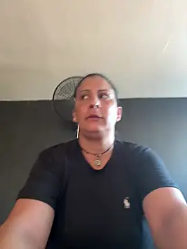 Angelicvill online show from May 5, 2026, 12:57 pm