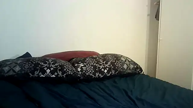 JunkieShitPig online show from March 22, 2025, 8:15 pm