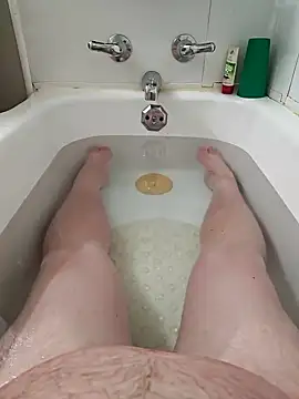 jrsexy83 online show from February 17, 2025, 1:32 pm