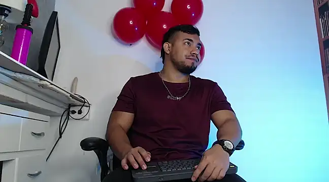 BrianMalonee online show from February 14, 2025, 2:02 pm