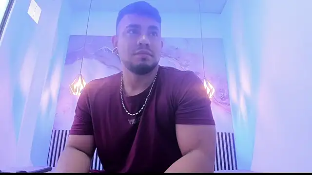 BrianMalonee online show from September 18, 2025, 12:18 pm