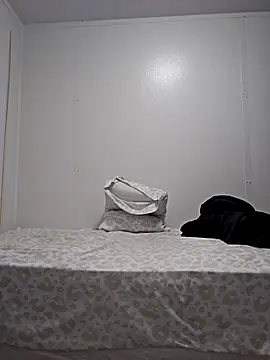 Snapshot of Edw95S chatting on March 28, 2026, 8:47 am Edw95S online show from March 28, 2026, 8:47 am