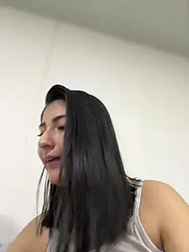 Ashley-Cute19 online show from December 26, 2024, 3:49 am