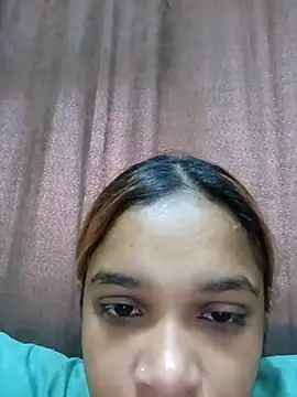 Indianqueen03 online show from February 27, 2025, 1:49 pm