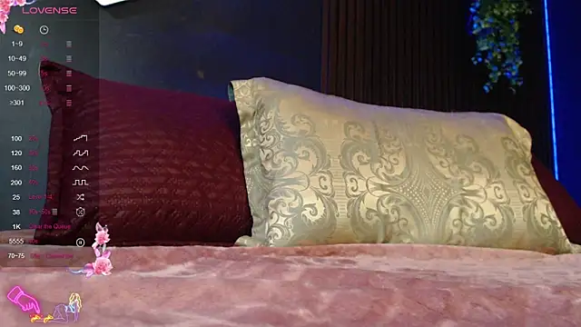 pretty cristal69 online show from March 21, 2026, 12:32 pm