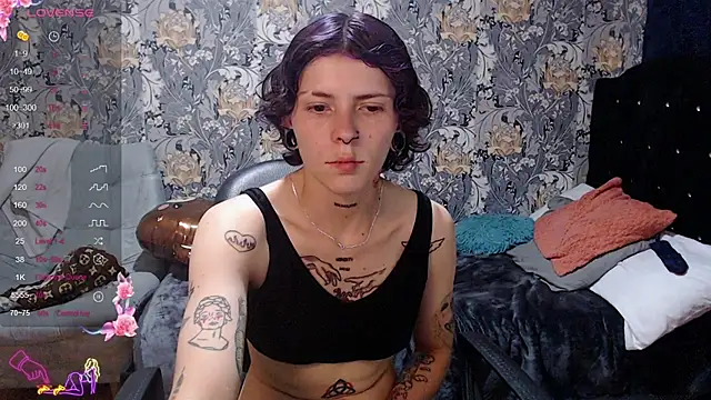 pretty cristal69 online show from May 8, 2026, 12:38 am