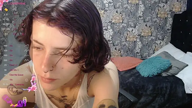 pretty cristal69 online show from May 21, 2026, 12:12 pm