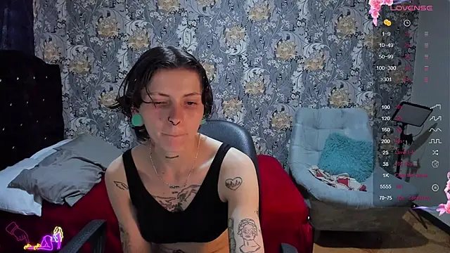pretty cristal69 online show from July 19, 2026, 10:13 pm