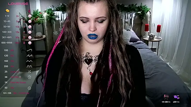 Miss Maya Mils online show from December 21, 2024, 7:24 am