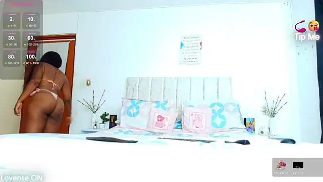 Snapshot of brithanybrown chatting on September 24, 2025, 9:29 pm brithanybrown online show from September 24, 2025, 9:29 pm