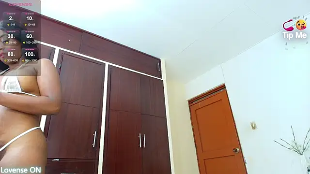 Snapshot of brithanybrown chatting on October 1, 2025, 10:05 pm brithanybrown online show from October 1, 2025, 10:05 pm