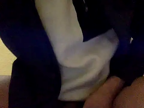 yadavindra85 online show from November 15, 2025, 2:42 am