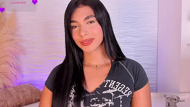 IsabelleFoxx  online show from February 14, 2026, 10:28 pm