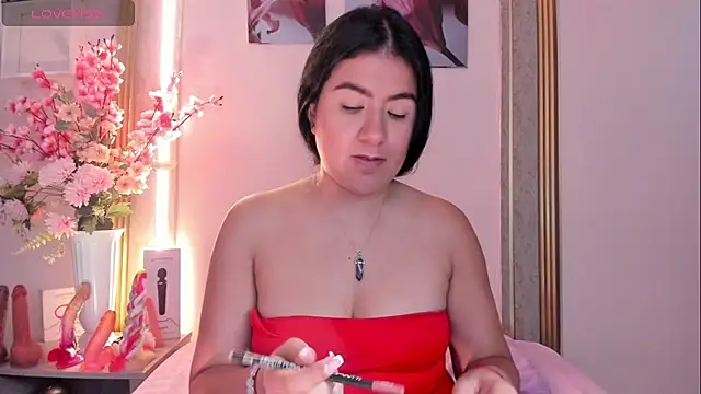 scarlet fostt  online show from July 10, 2026, 12:41 pm
