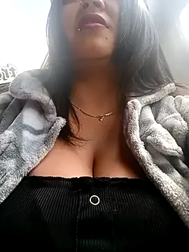 Snapshot of Cristal__04 chatting on February 20, 2025, 3:19 pm Cristal 04 online show from February 20, 2025, 3:19 pm