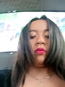 Snapshot of Cristal__04 chatting on March 17, 2025, 2:56 pm Cristal 04 online show from March 17, 2025, 2:56 pm