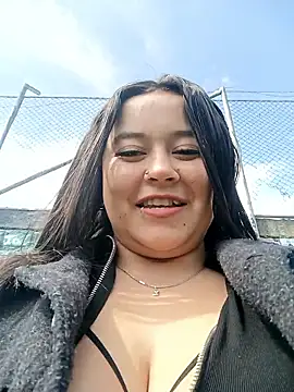 Snapshot of Cristal__04 chatting on June 4, 2026, 7:20 pm Cristal 04 online show from June 4, 2026, 7:20 pm