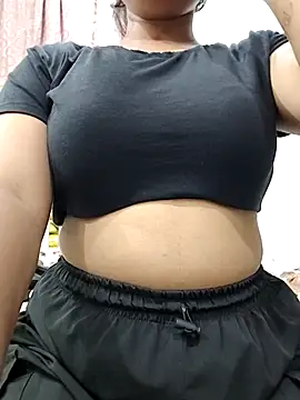 Snapshot of MohiniHott chatting on September 26, 2025, 5:44 am MohiniHott online show from September 26, 2025, 5:44 am