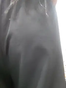 Snapshot of MohiniHott chatting on October 7, 2025, 6:32 am MohiniHott online show from October 7, 2025, 6:32 am