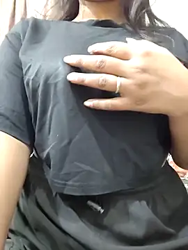 Snapshot of MohiniHott chatting on March 14, 2026, 5:57 am MohiniHott online show from March 14, 2026, 5:57 am