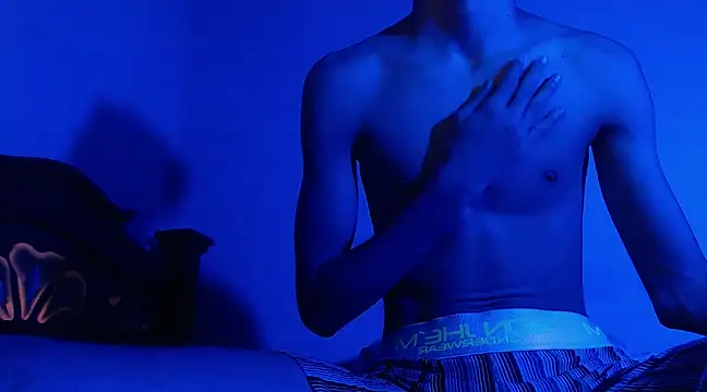 isaaclatino online show from December 10, 2024, 6:01 am