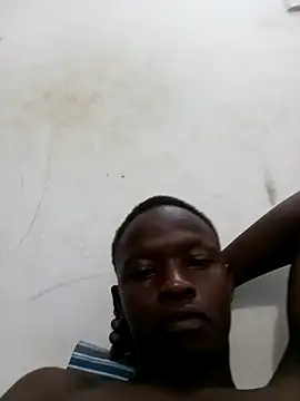 Snapshot of Big_Didi123 chatting on November 4, 2025, 2:32 am Big Didi123 online show from November 4, 2025, 2:32 am