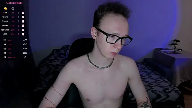 Alex silents online show from December 11, 2024, 5:37 pm